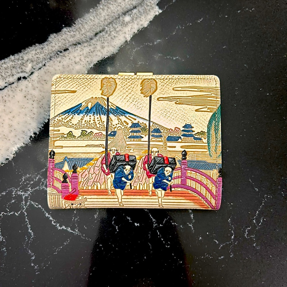 NIHONBASHI GAMASATSU Square Billfold with Clasp from Bunkoya Oozeki